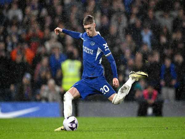 Bóng đá Anh: Chelsea hạ gục tân vương Premier League